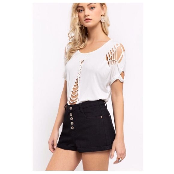 BLACK Denim Shorts With Folded Bottom Band. - Picture 4 of 12